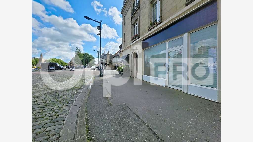 A louer local commercial 40m² à Soissons centre  