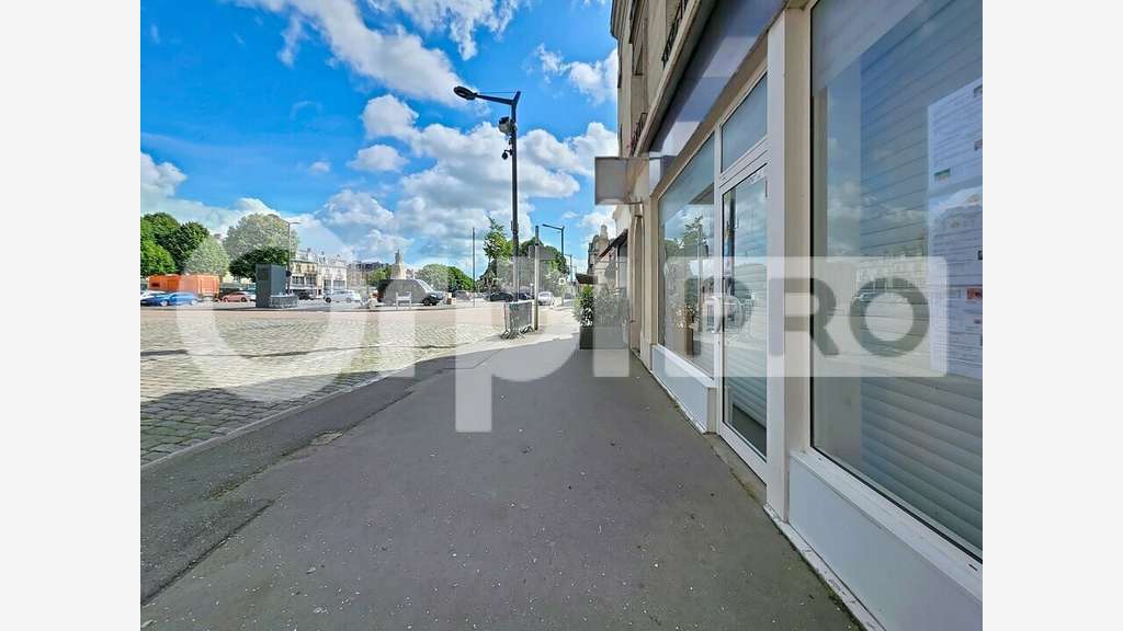 A louer local commercial 40m² à Soissons centre  