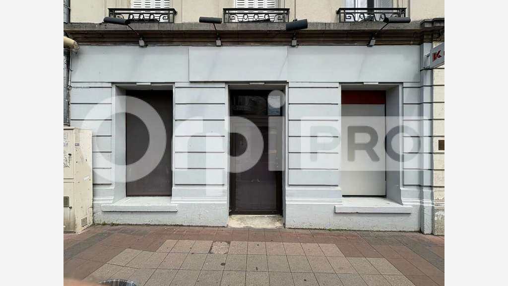 Local commercial 36m² à louer à Soissons
