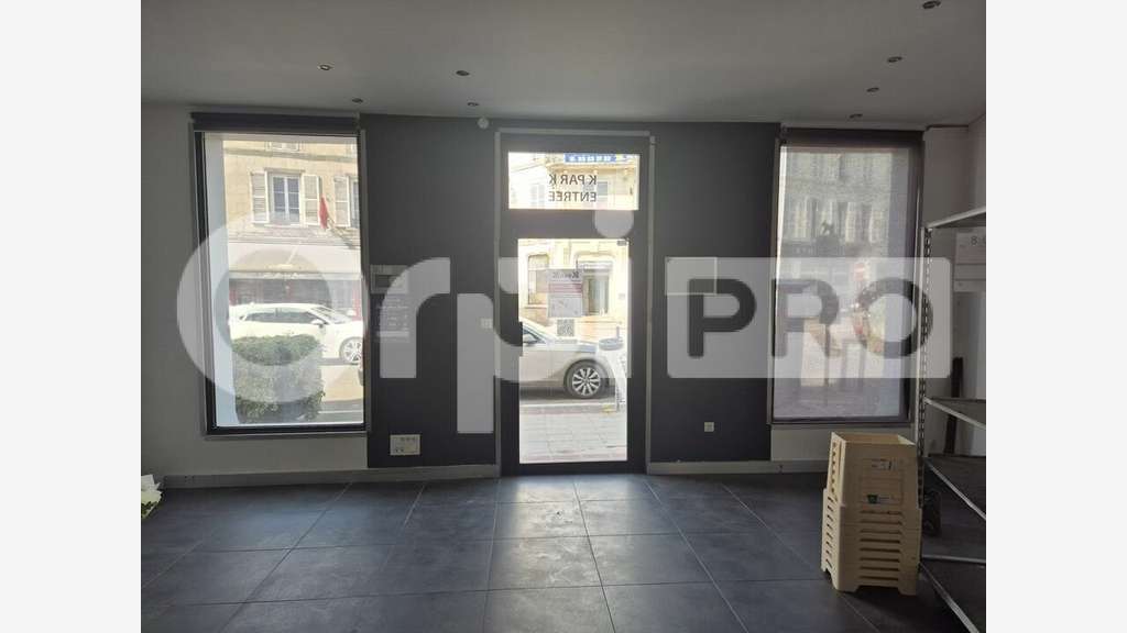 Local commercial 36m² à louer à Soissons