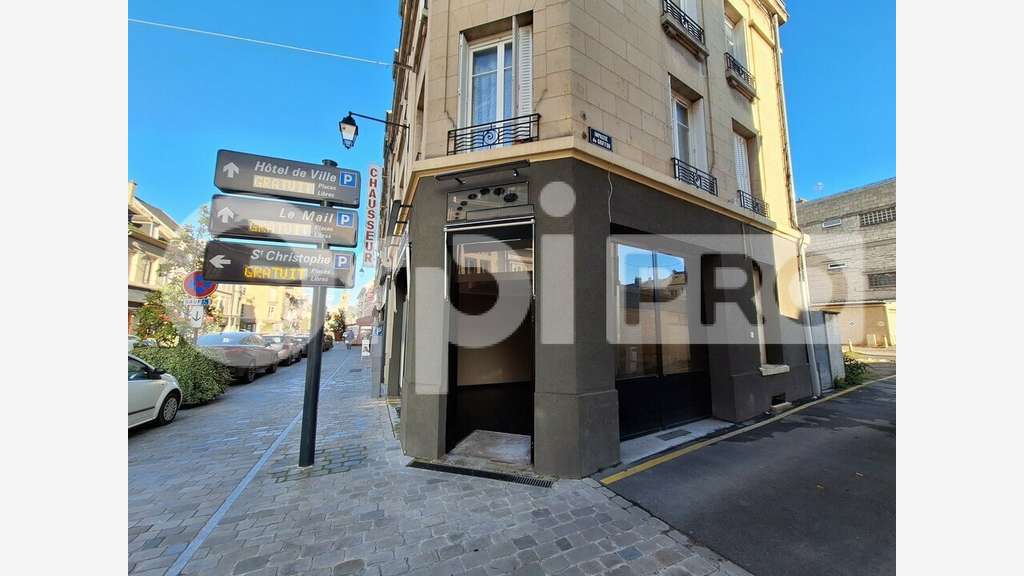 A louer local commercial 35m² à Soissons empl N°1