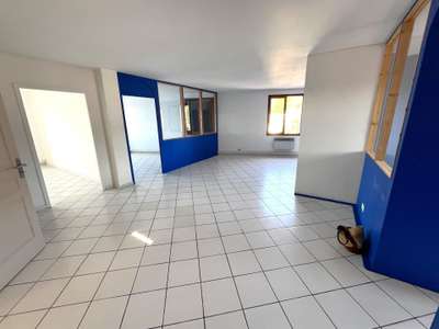 Location Bureaux à Solliès-Pont