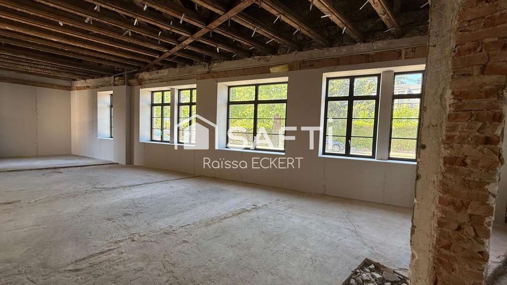 A louer local de 220m² en centre-ville de Soultz