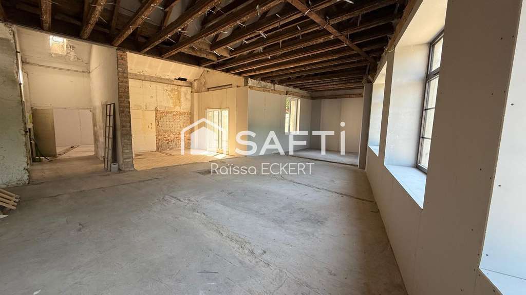 A louer local de 220m² en centre-ville de Soultz