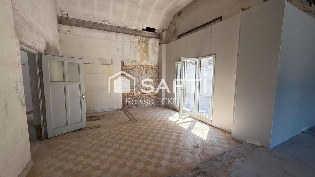 A louer local de 220m² en centre-ville de Soultz