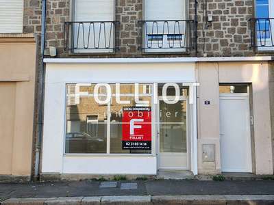 A LOUER - SOURDEVAL - SUR AXE PRINCIPAL - LOCAL