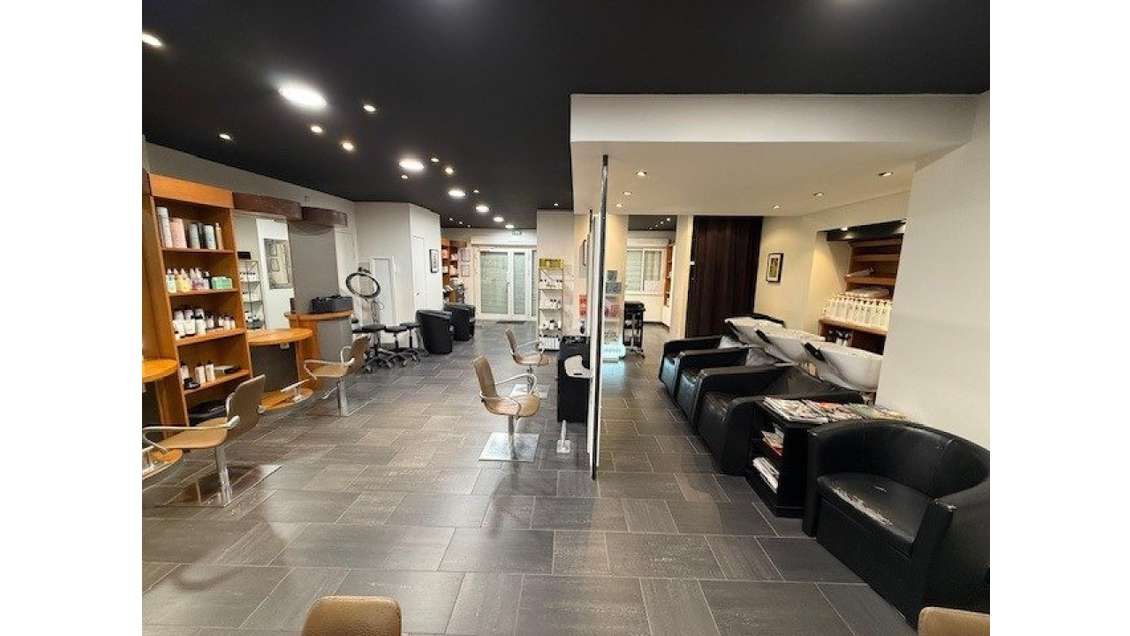 Location local commerce 75m² à Sucé sur Erdre