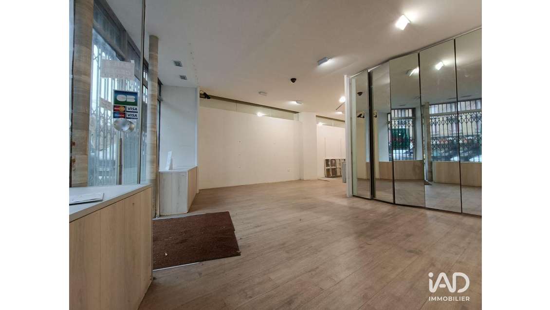 Boutique à Suresnes