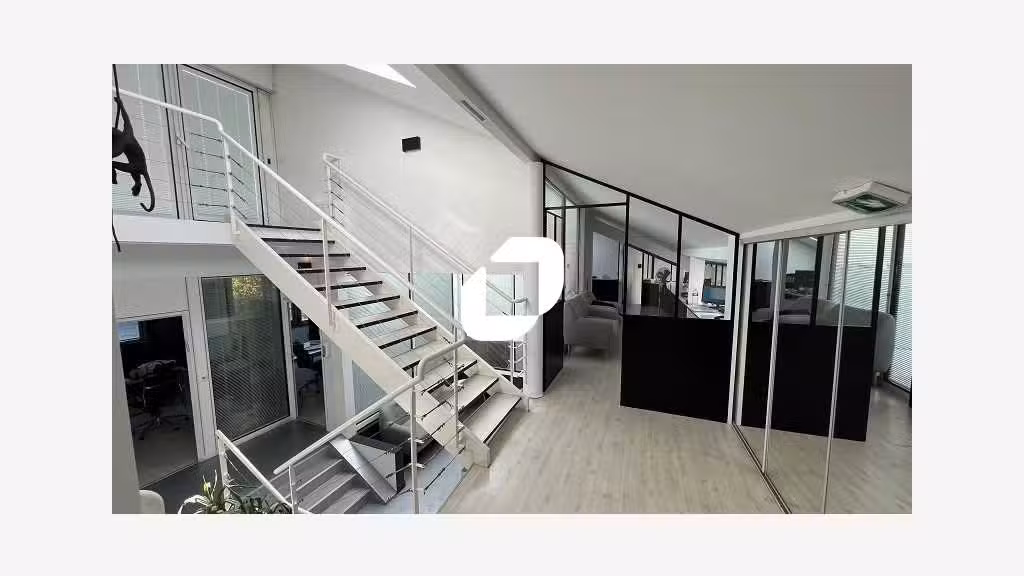 A louer Local commercial 35m² Suresnes