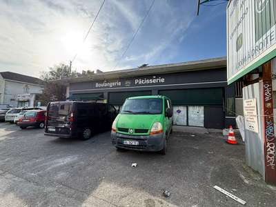 A louer local commercial 160m² extraction Talence 
