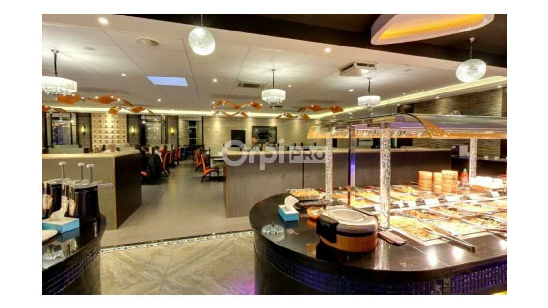 Local toutes activités 1500m² à louer à Tarbes