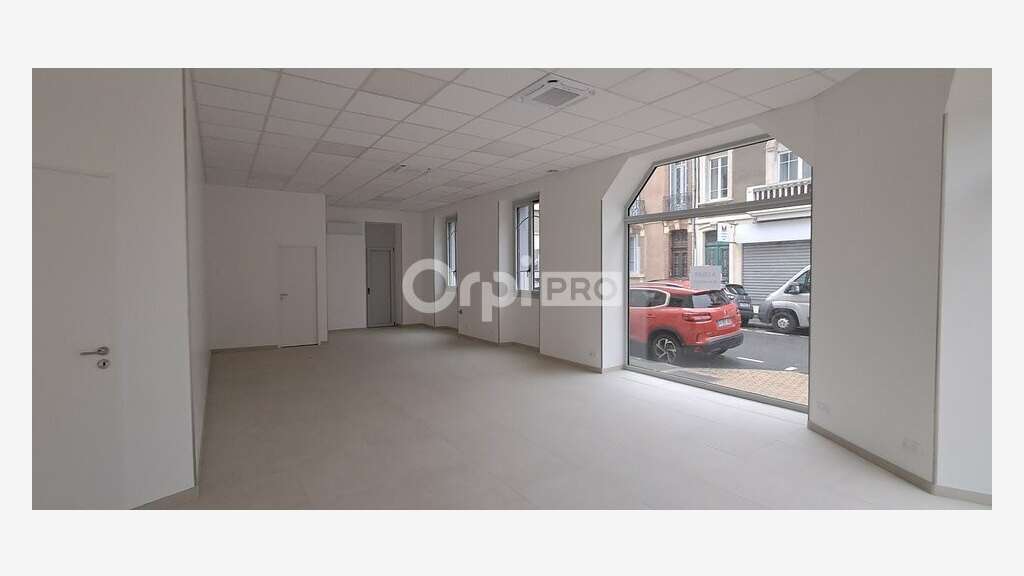 Local commercial 73m² à louer Tarbes hyper centre
