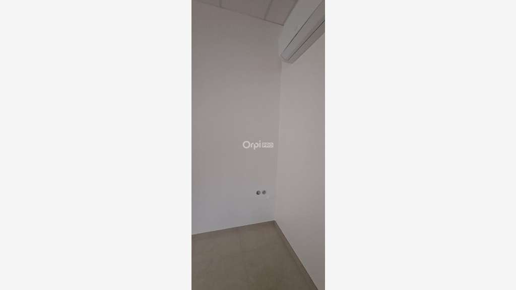 Local commercial 73m² à louer Tarbes hyper centre