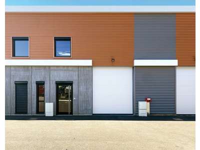 Location Locaux commerciaux - Boutiques à Meyzieu