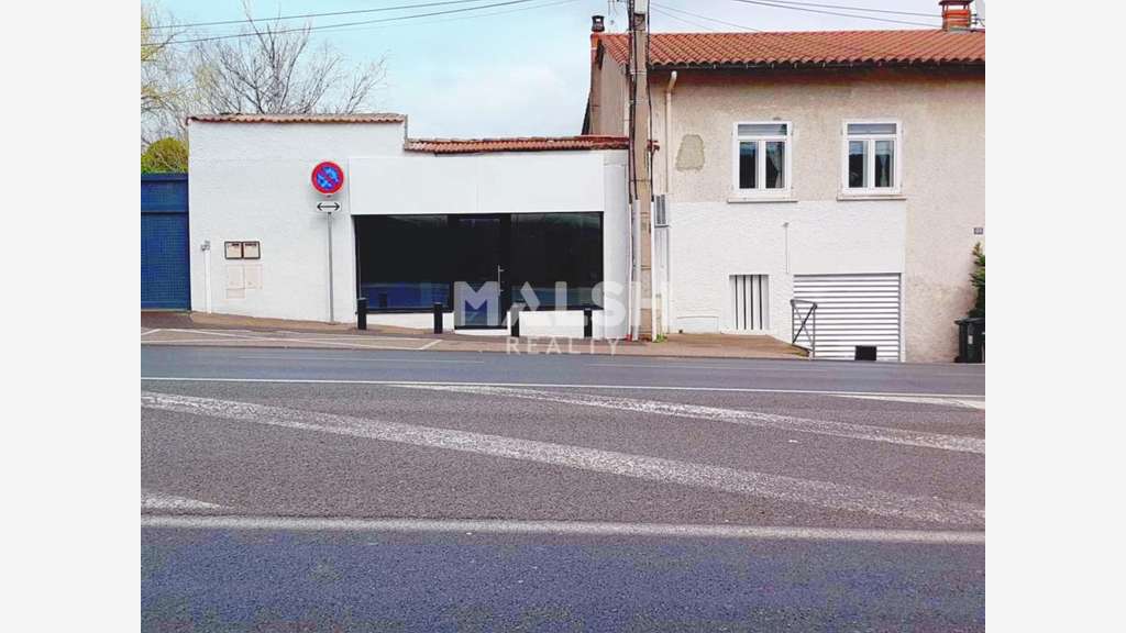 Local commercial 130m² à louer Tassin la Demi Lune