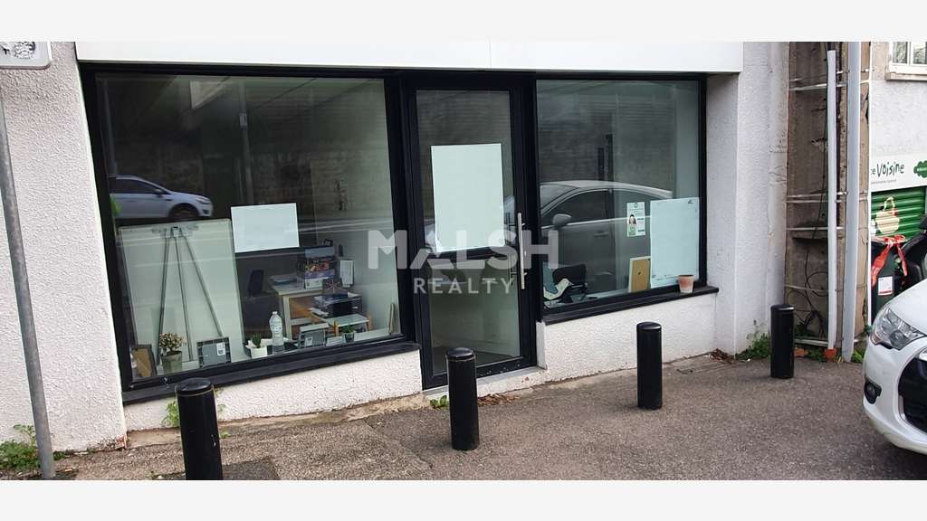 Local commercial 130m² à louer Tassin la Demi Lune