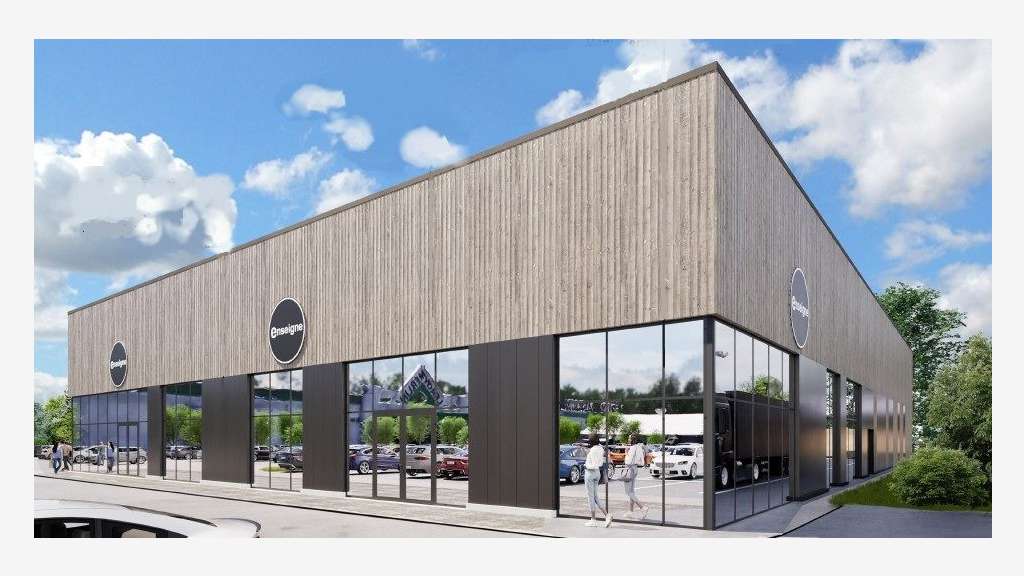 Local commercial 600m² à louer à Theix-Noyalo