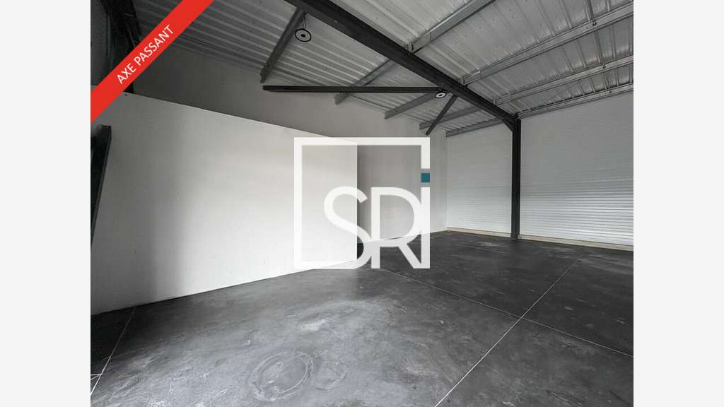Local commercial 114m² à louer en ZAC à Thiers