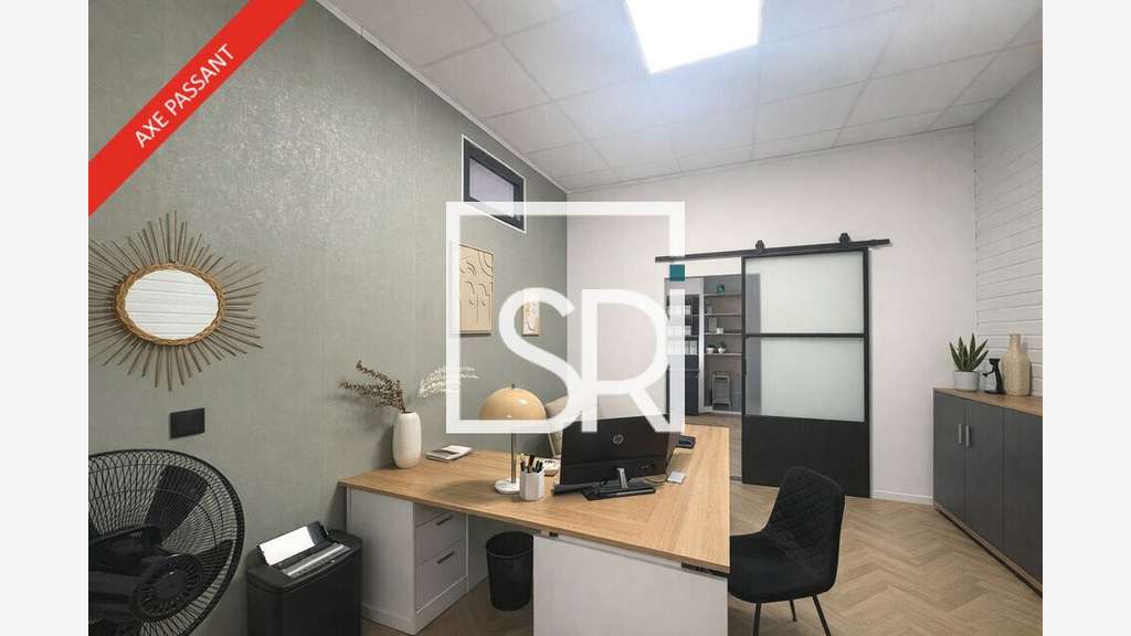 Local commercial 271m² divisible à louer à Thiers