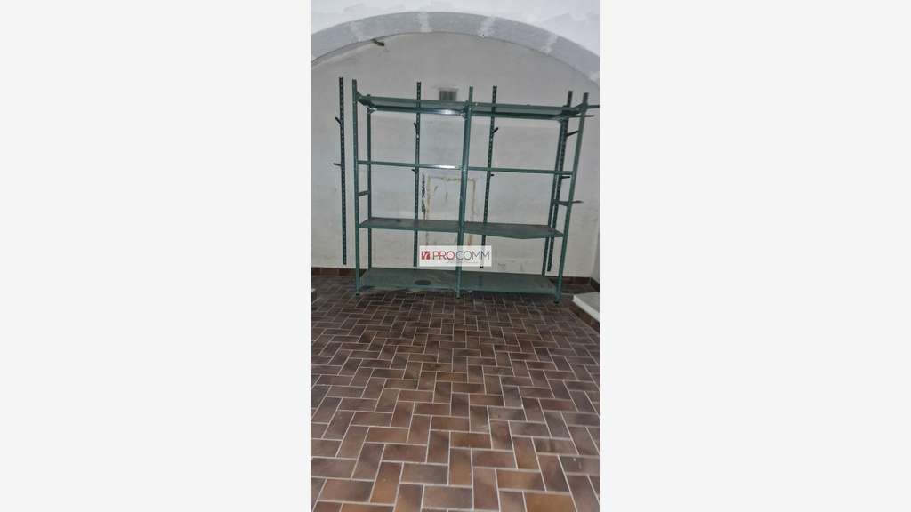 Local 110m² à louer centre piéton à Thionville