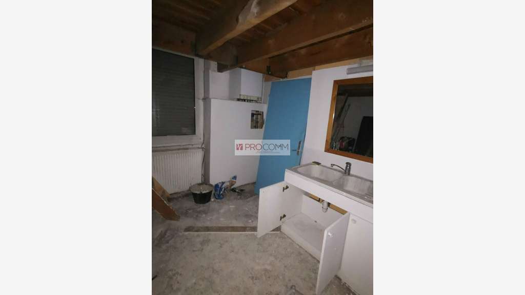 Local commercial de 75m² à louer à Thionville