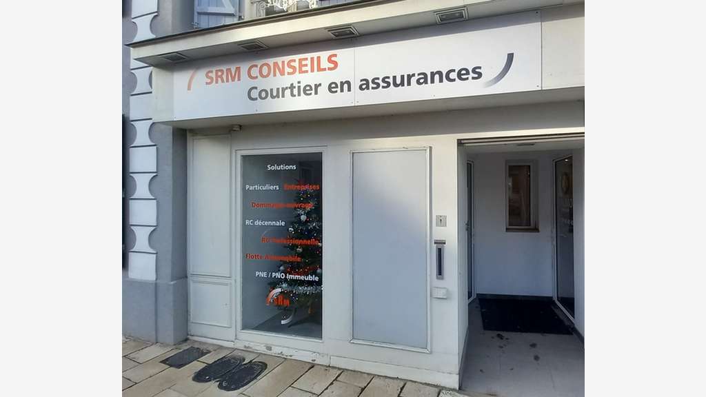 A louer local commercil de 23m² à Thoiry centre