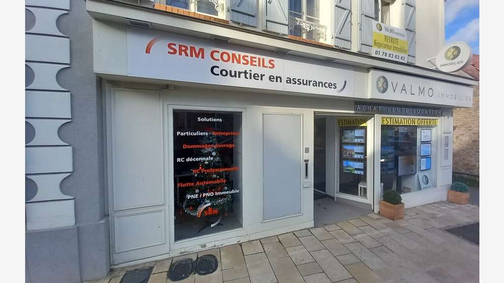 A louer local commercil de 23m² à Thoiry centre