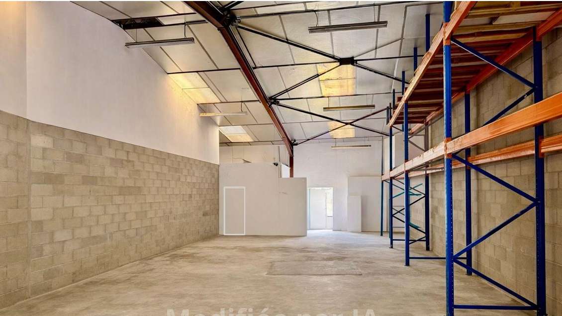 Location local d’activité 130m² à Thorey-en-Plaine