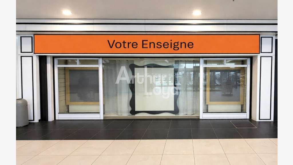 Cellule commerciale 99m² à louer proche Thouars