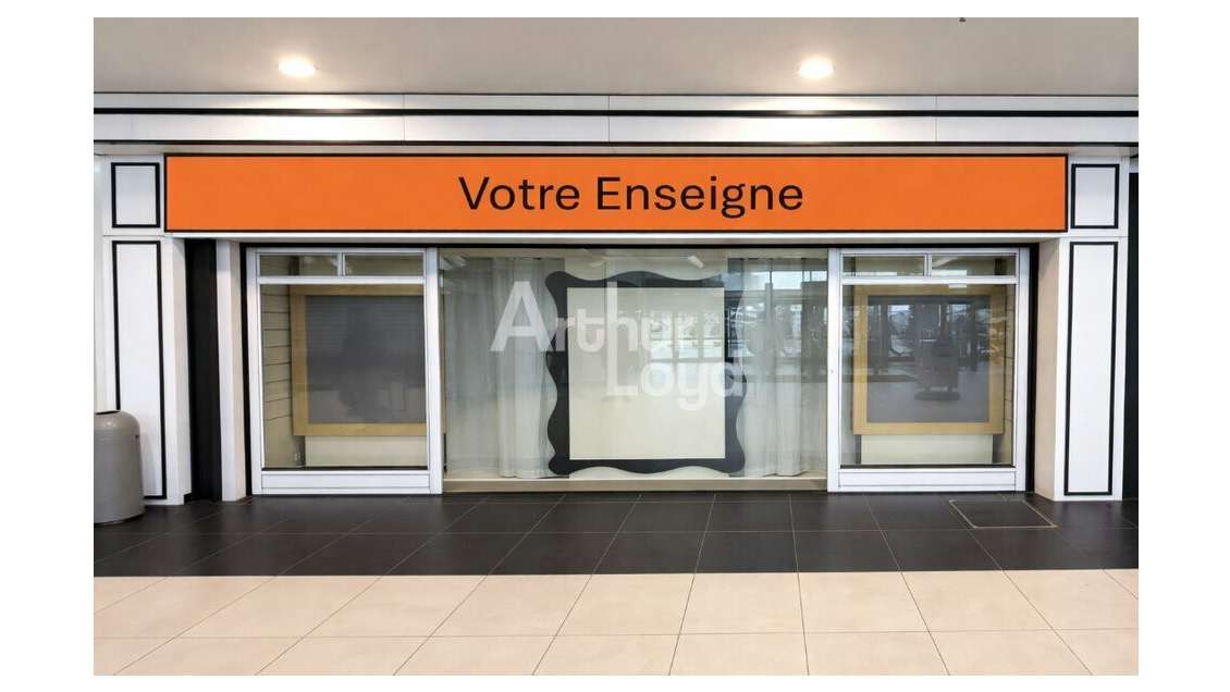 Cellule commerciale 99m² à louer proche Thouars 