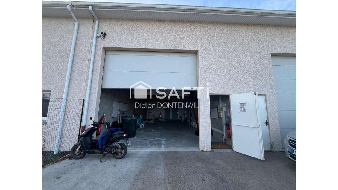 A louer local professionnel à Tignieu-Jameyzieu 