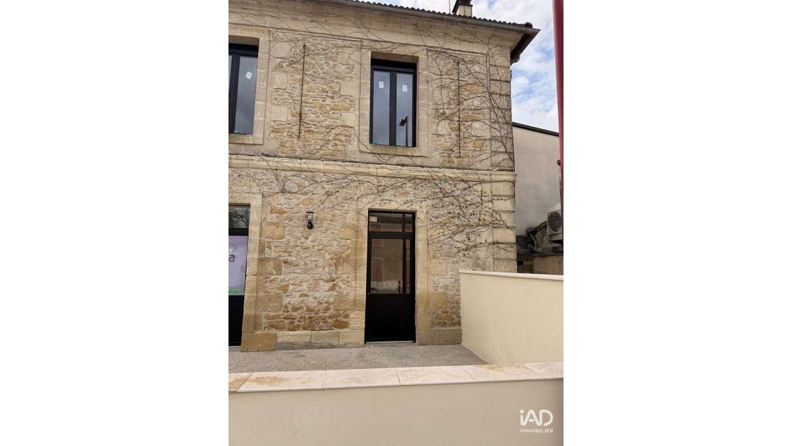 A louer local commercial 43m² à Toulenne