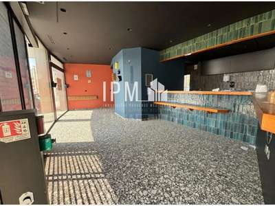 A louer local commercial 135m² axe premium Toulon