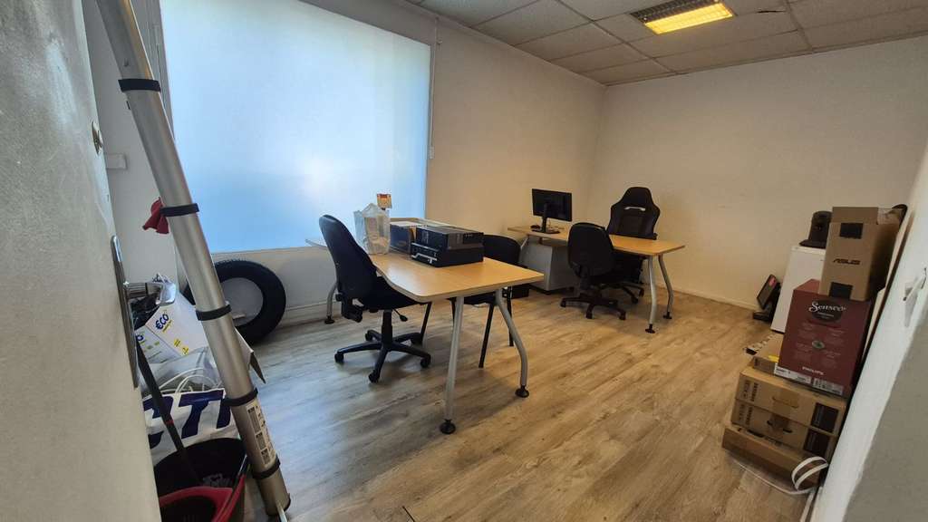 A louer bureaux 75m RDC à Toulon Le Mourillon