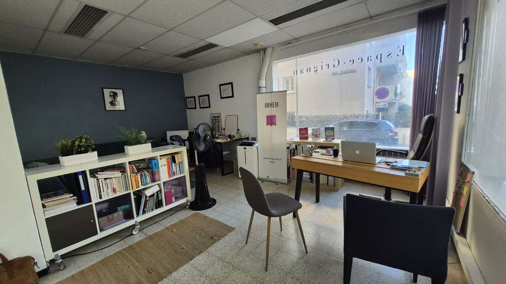 A louer bureaux 75m RDC à Toulon Le Mourillon