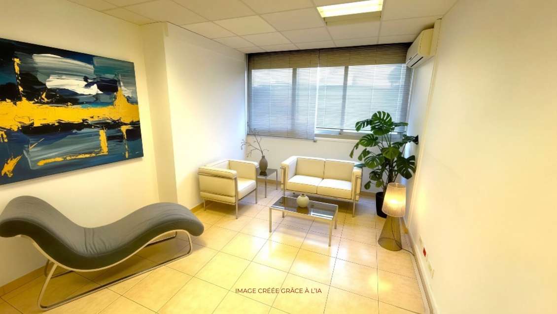 A louer bureaux 103m² à Toulon Mourillon