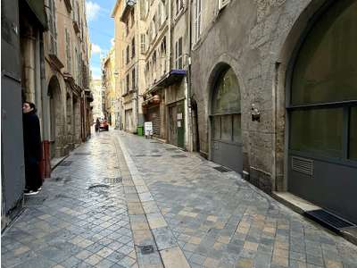 Location Locaux commerciaux - Boutiques à Toulon