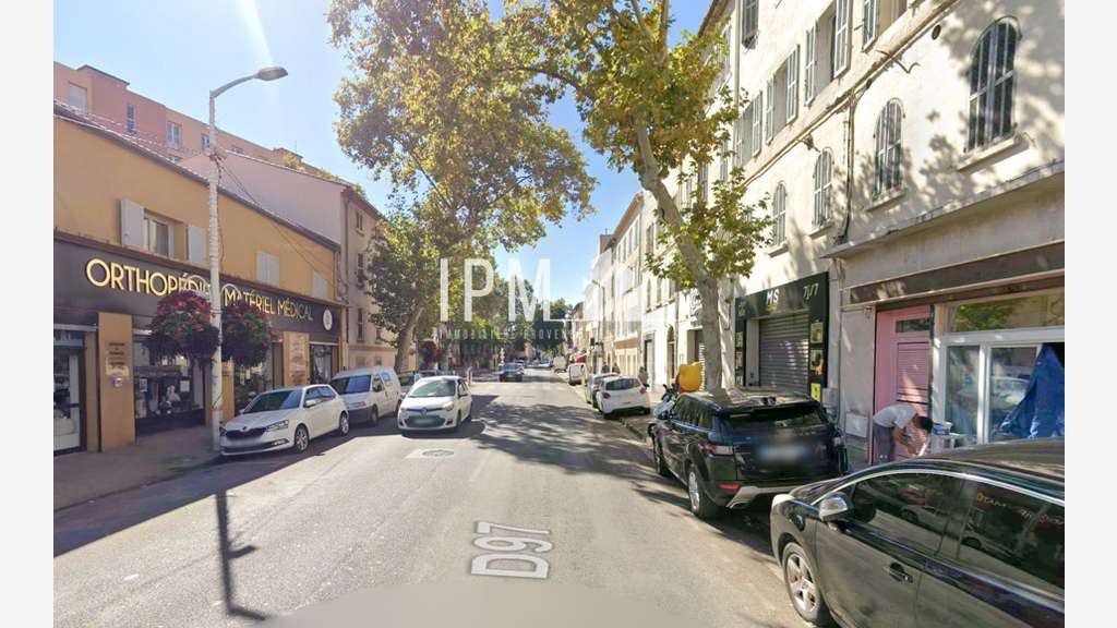 A louer local commercial 427m² à Toulon centre