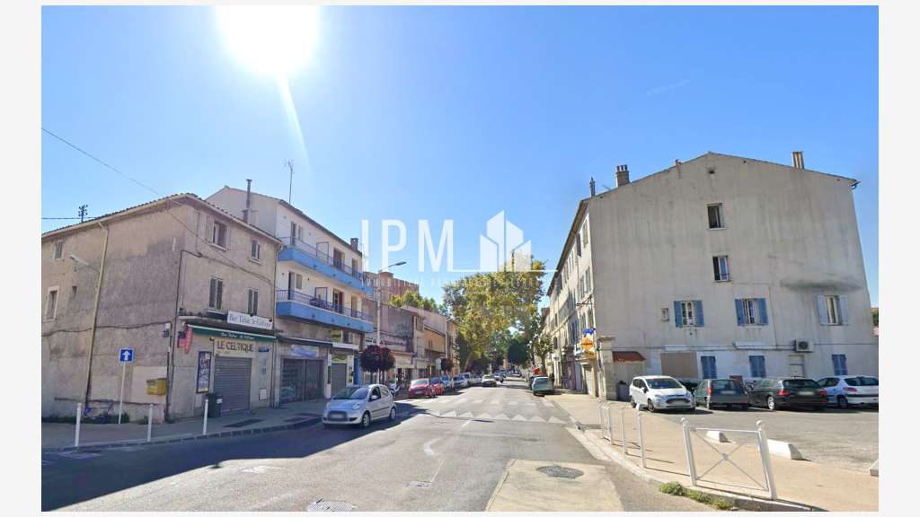 A louer local commercial 427m² à Toulon centre