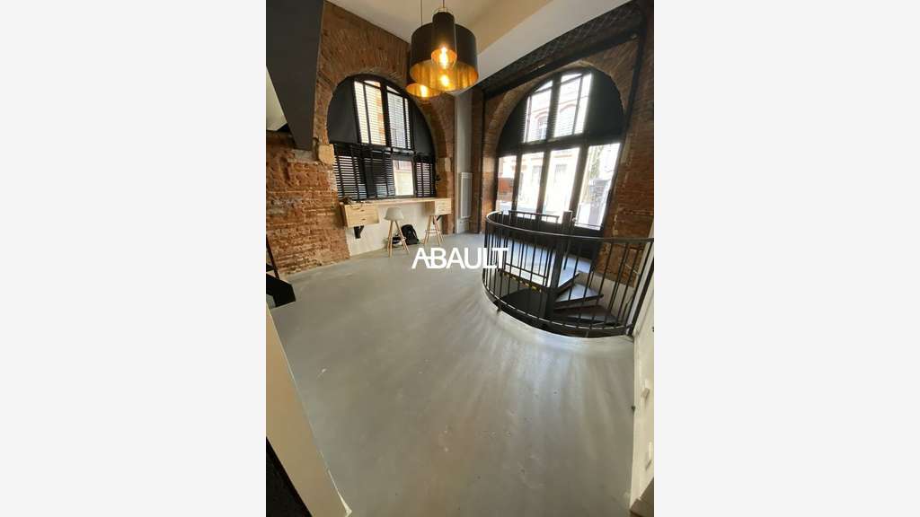 Local 117m² à louer à Toulouse Ozenne