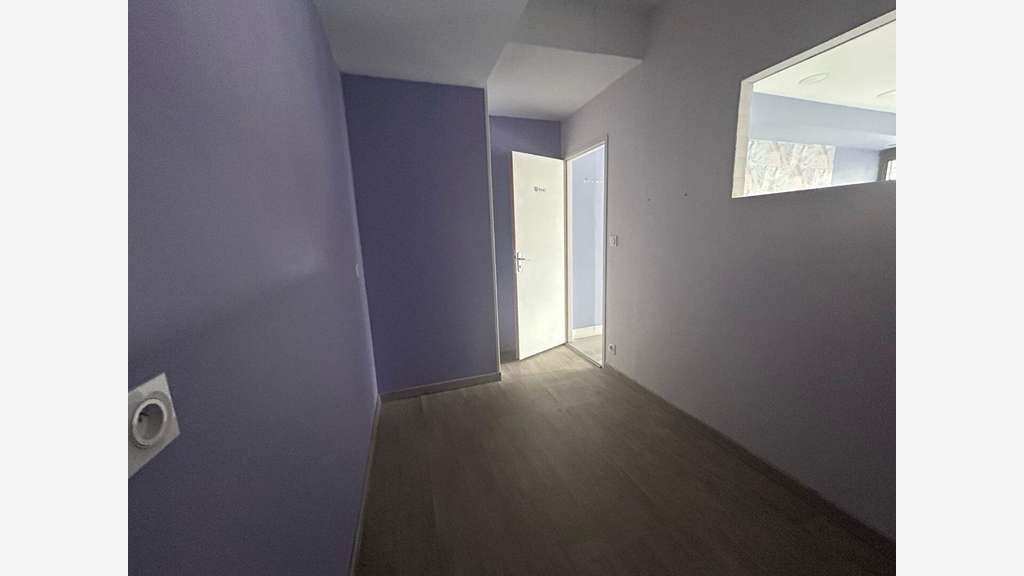 Location local 35m² à Toulouse Place Occitane