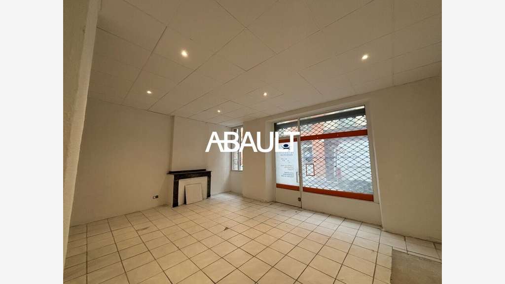 A louer local avec vitrine 40m² à Toulouse centre