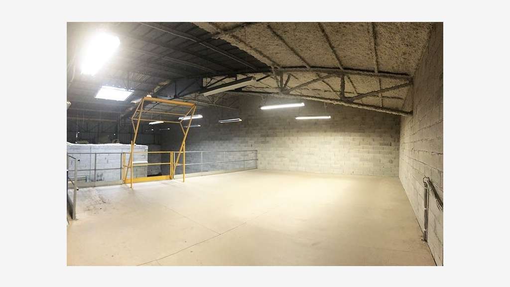 Location local commercial 458m² Toulouse Sud Ouest