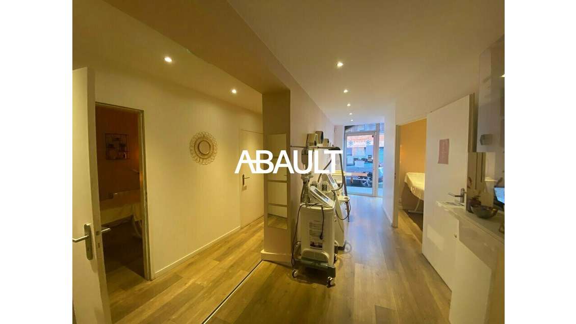 Beau local commercial 70m² à louer à Toulouse