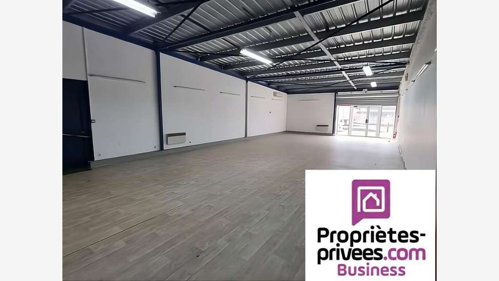 Loue local commercial 226m² Toulouse Auchan Balma