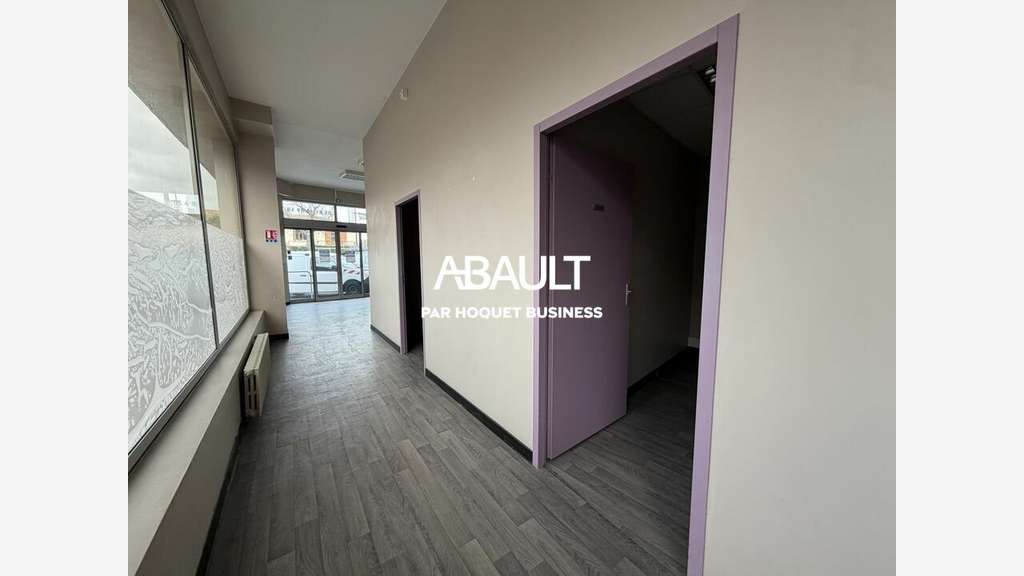 Local commercial de 360m² à louer à Toulouse