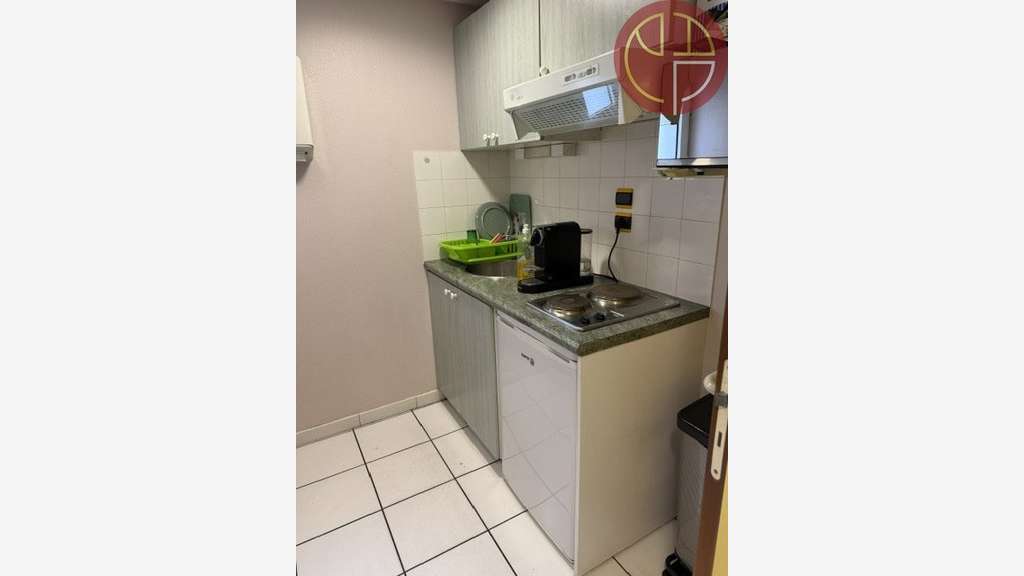 Location local commercial 210m² Toulouse Raisins