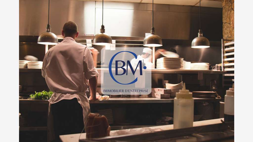 Loue local commercial bar 185m² Toulouse Compans