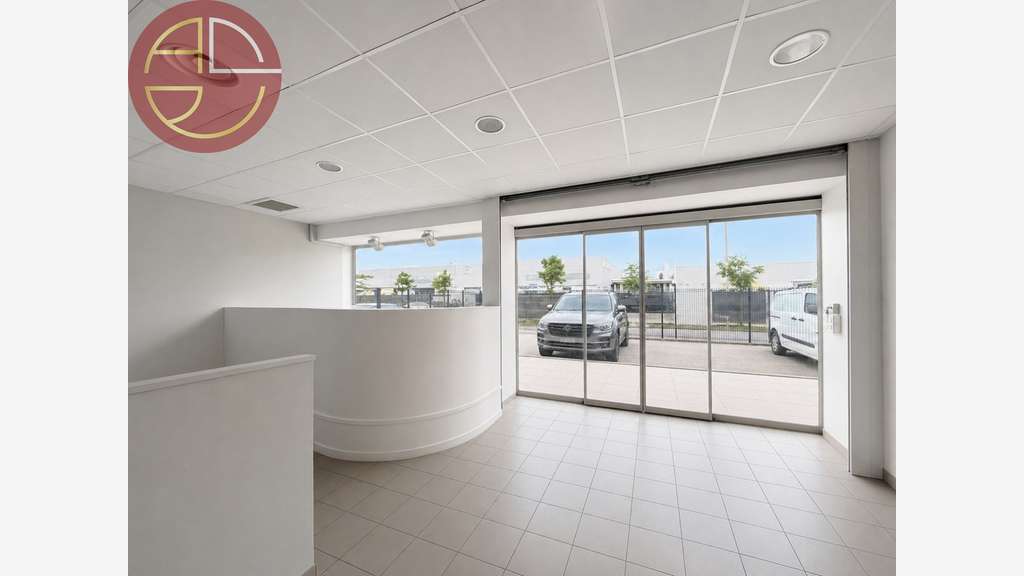 Location local commercial 300 m² ERP à Toulouse -