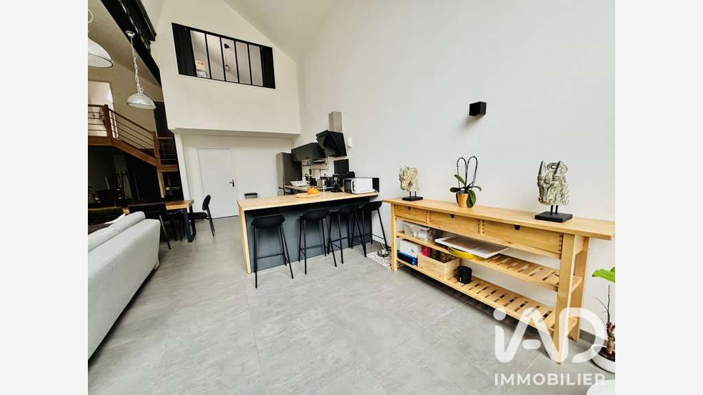 A louer Loft de 147m² à Tourcoing Blanche Porte